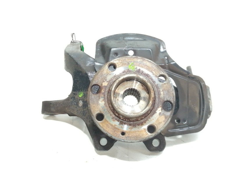 Recambio de mangueta delantera izquierda para opel corsa b edition 2000 referencia OEM IAM 90539906  