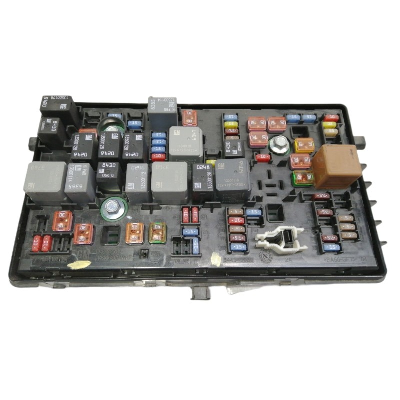 Recambio de caja reles / fusibles para opel insignia berlina cosmo referencia OEM IAM 13222782 544949969 1327587403