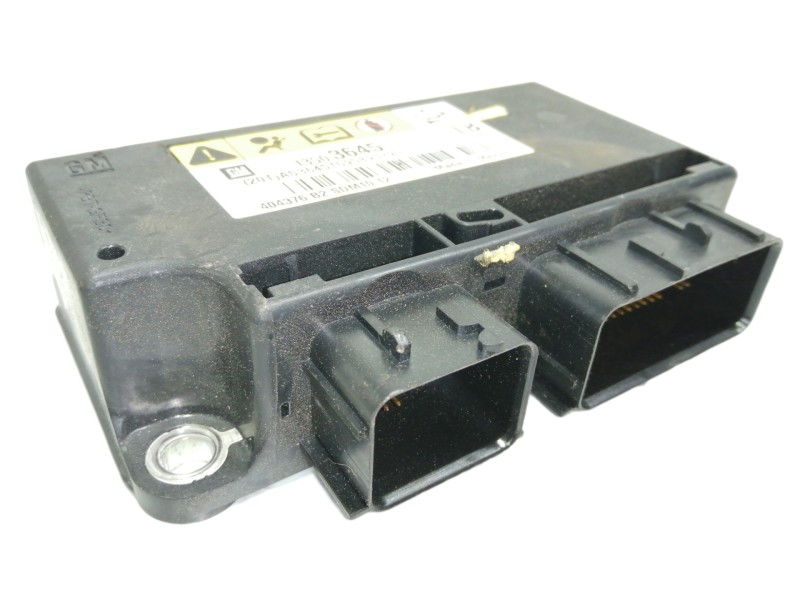Recambio de centralita airbag para opel insignia berlina cosmo referencia OEM IAM 13503645  