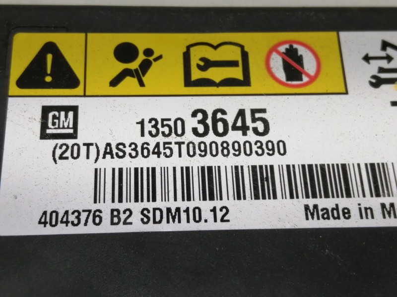 Recambio de centralita airbag para opel insignia berlina cosmo referencia OEM IAM 13503645  