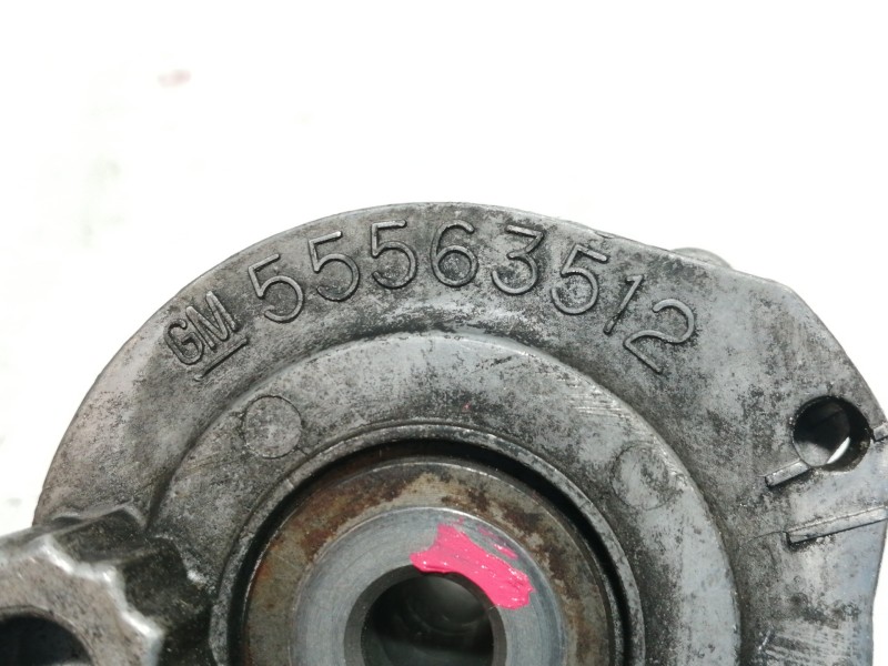 Recambio de tensor correa auxiliar para opel insignia berlina cosmo referencia OEM IAM 55563512  