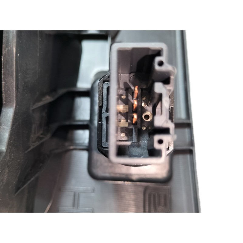 Recambio de guantera para mazda 3 lim. () luxury referencia OEM IAM BHN164261  K3006