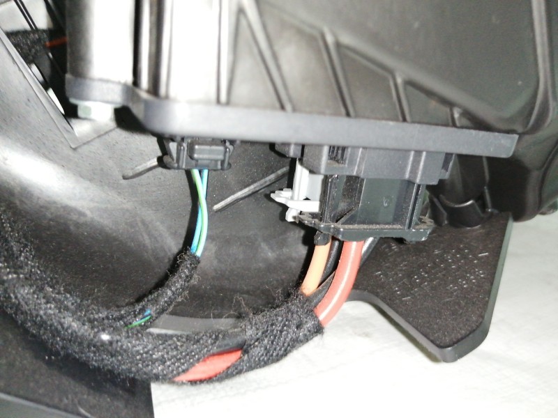 Recambio de calefaccion entera normal para fiat 500 x (334) urban referencia OEM IAM 00520696740  