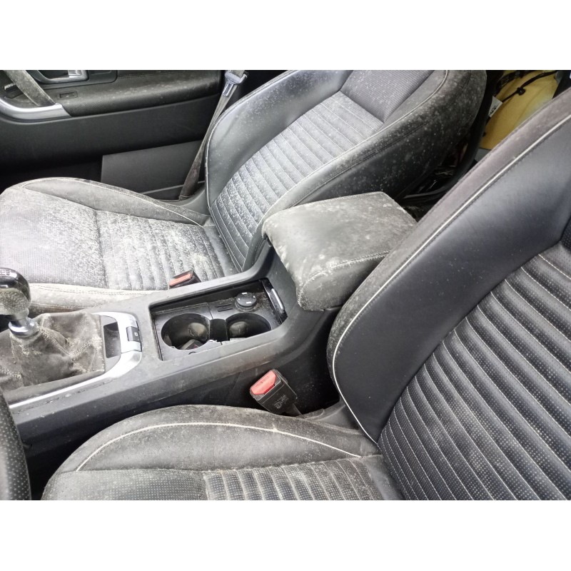 Recambio de apoyabrazos central para land rover discovery sport (l550) 2.0 d 4x4 referencia OEM IAM   