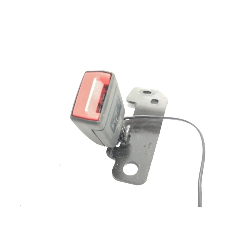 Recambio de enganche cinturon trasero central para fiat 500 x (334) urban referencia OEM IAM 34210667D  