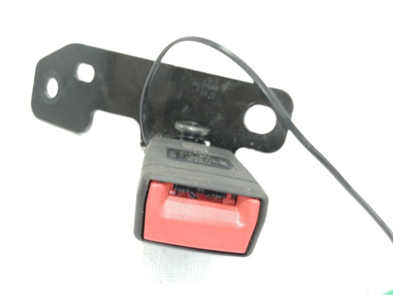 Recambio de enganche cinturon trasero central para fiat 500 x (334) urban referencia OEM IAM 34210667D  