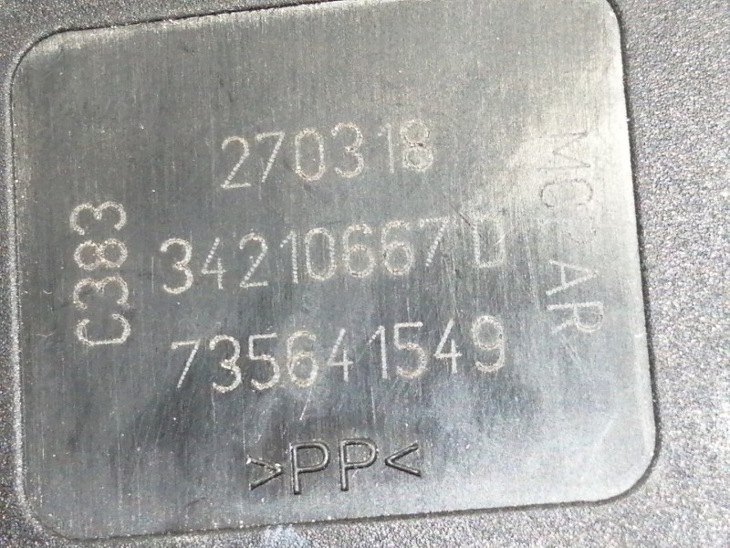 Recambio de enganche cinturon trasero central para fiat 500 x (334) urban referencia OEM IAM 34210667D  