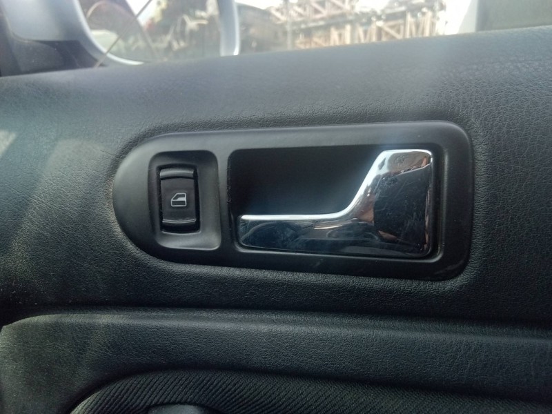 Recambio de mando elevalunas delantero derecho para volkswagen passat berlina (3b2) comfortline referencia OEM IAM 3B1837114  