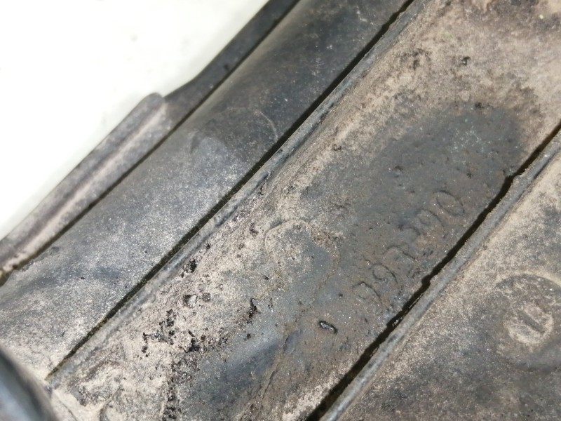 Recambio de colector admision para citroën berlingo xtr 1,6 hdi 92 referencia OEM IAM 993390  