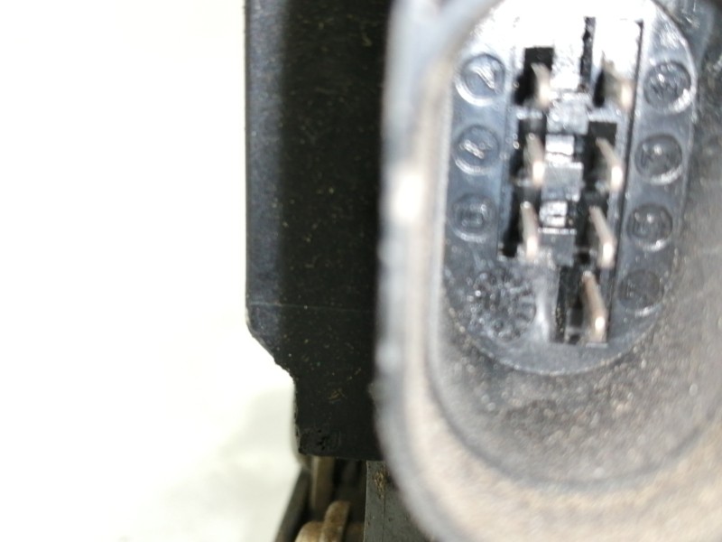 Recambio de cerradura puerta trasera izquierda para audi a6 berlina (4b2) 1.9 tdi referencia OEM IAM 4B0839015G  