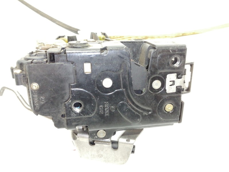 Recambio de cerradura puerta trasera izquierda para audi a6 berlina (4b2) 1.9 tdi referencia OEM IAM 4B0839015G  
