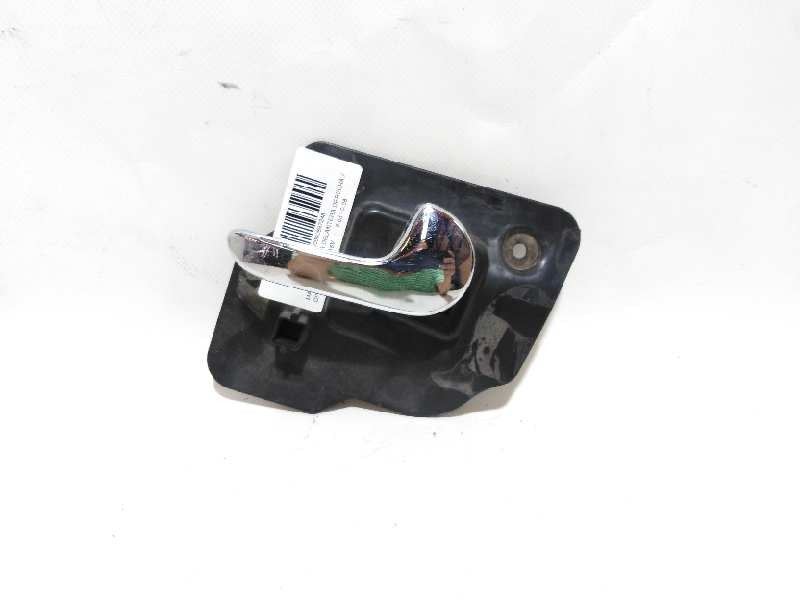 Recambio de maneta interior delantera derecha para opel meriva 1.4 16v referencia OEM IAM 13121859  
