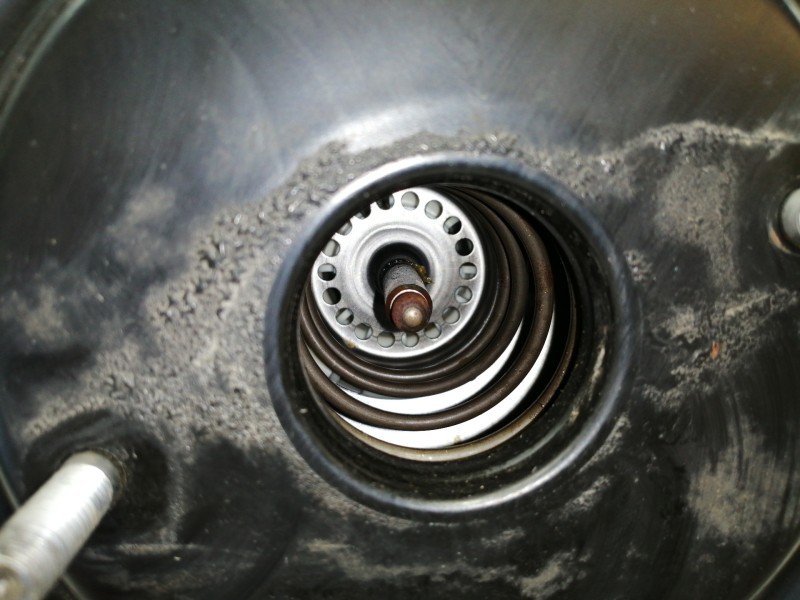 Recambio de servofreno para volkswagen passat berlina (3c2) advance referencia OEM IAM 3C1614105D 03787423014 