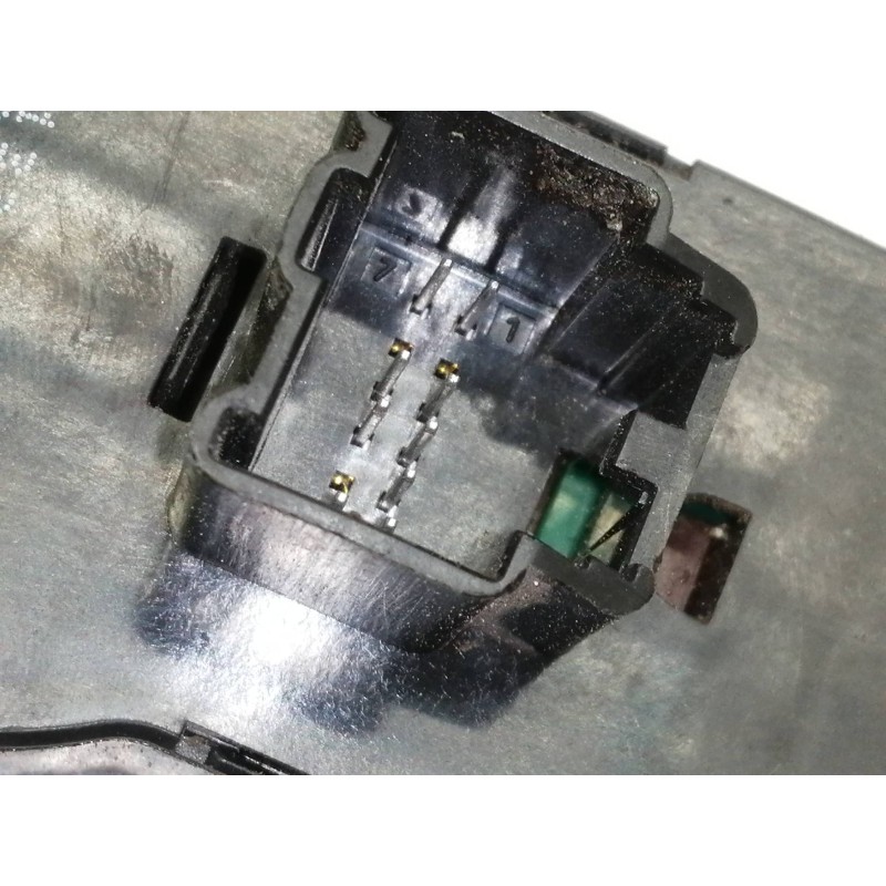 Recambio de mando luces para opel corsa d corsavan referencia OEM IAM 13310330  