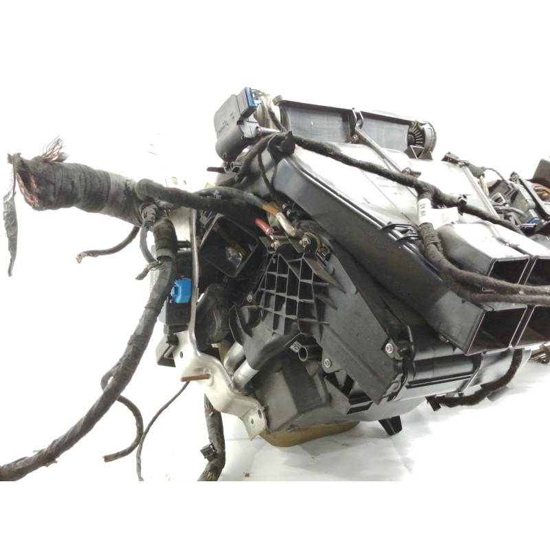 Recambio de calefaccion entera normal para volkswagen passat berlina (3c2) advance referencia OEM IAM 3C1820003AN  