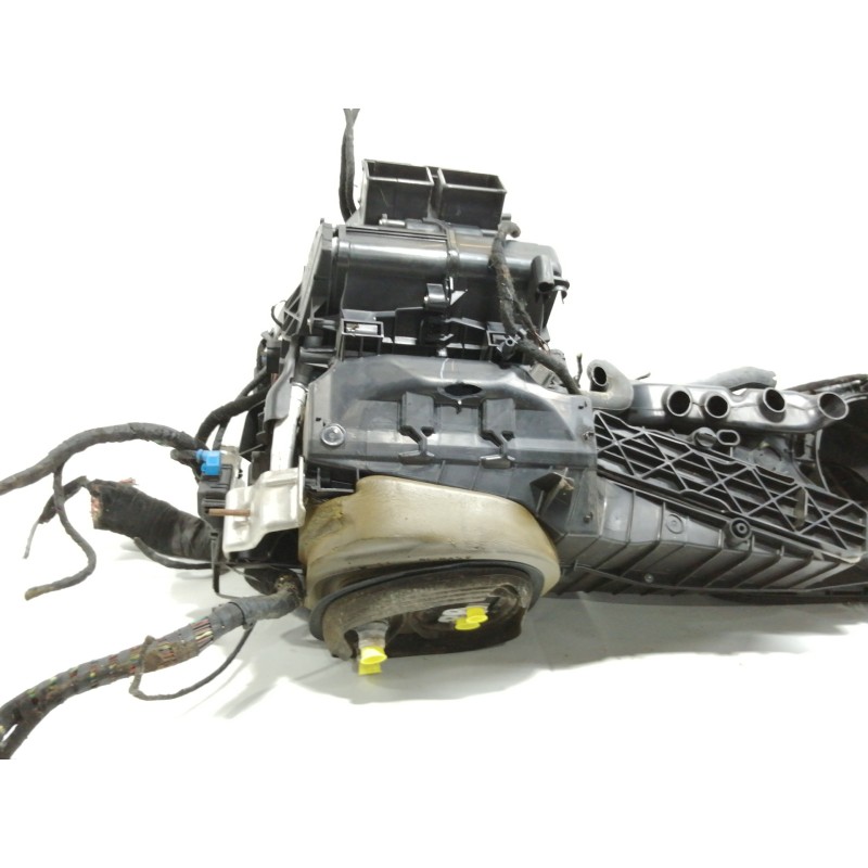 Recambio de calefaccion entera normal para volkswagen passat berlina (3c2) advance referencia OEM IAM 3C1820003AN  