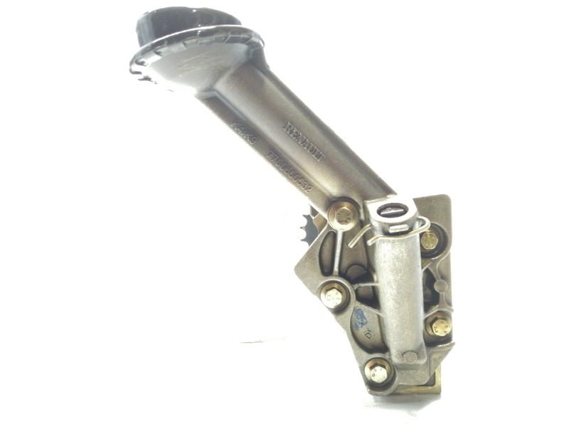 Recambio de bomba aceite para nissan tiida (c11x/sc11x) acenta referencia OEM IAM 7700600532  