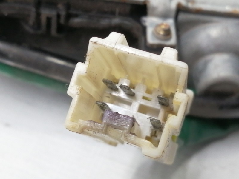 Recambio de elevalunas delantero derecho para mitsubishi galant berlina (ea0) 2500 v6 24v referencia OEM IAM MR280666 0620200091