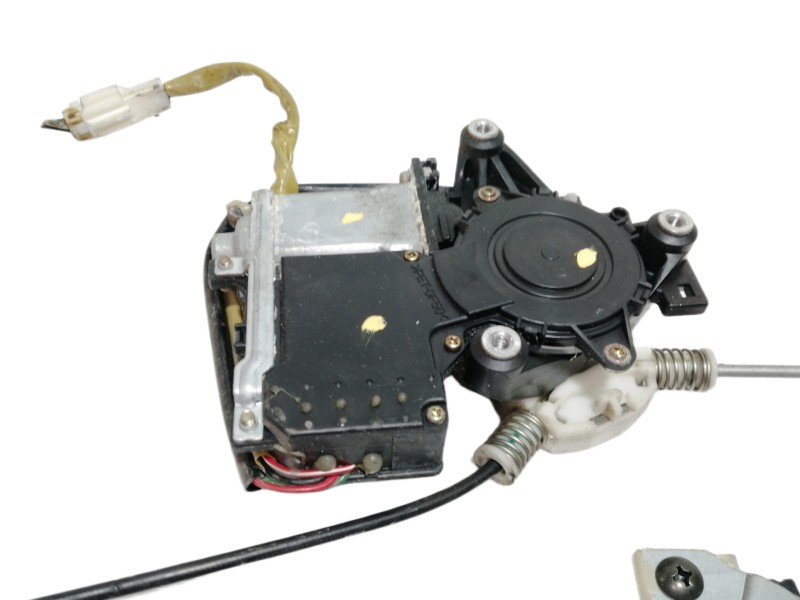 Recambio de elevalunas delantero izquierdo para mitsubishi galant berlina (ea0) 2500 v6 24v referencia OEM IAM MR280665 06202000