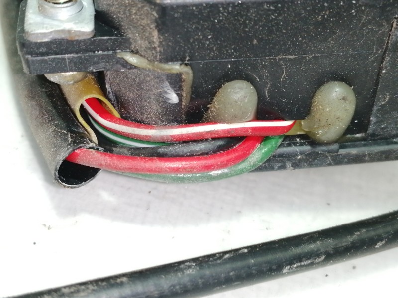 Recambio de elevalunas delantero izquierdo para mitsubishi galant berlina (ea0) 2500 v6 24v referencia OEM IAM MR280665 06202000