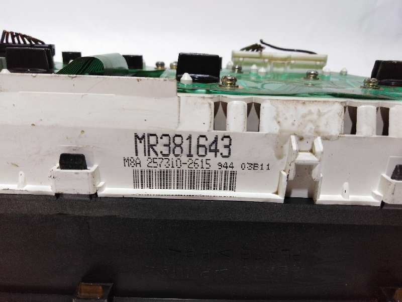 Recambio de cuadro instrumentos para mitsubishi montero pinin (h60/h70) 1800 gdi (3-ptas.) referencia OEM IAM MR381643  