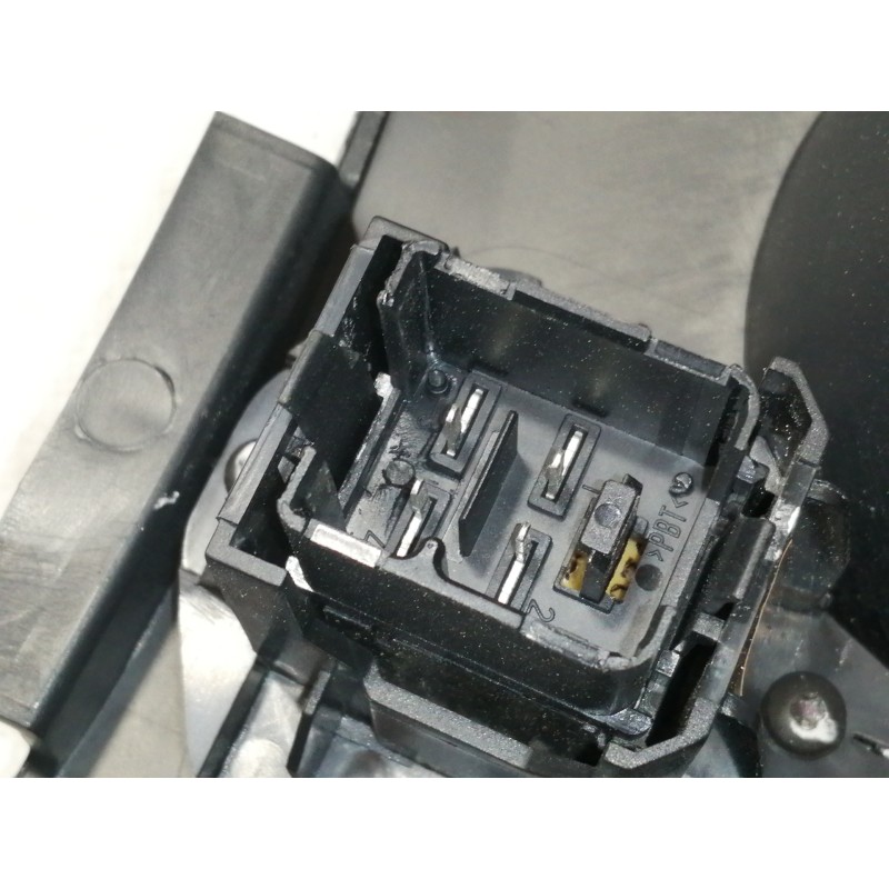 Recambio de apoyabrazos central para seat toledo (5p2) reference referencia OEM IAM 5P0864251B  