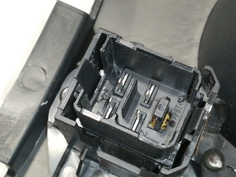 Recambio de apoyabrazos central para seat toledo (5p2) reference referencia OEM IAM 5P0864251B  