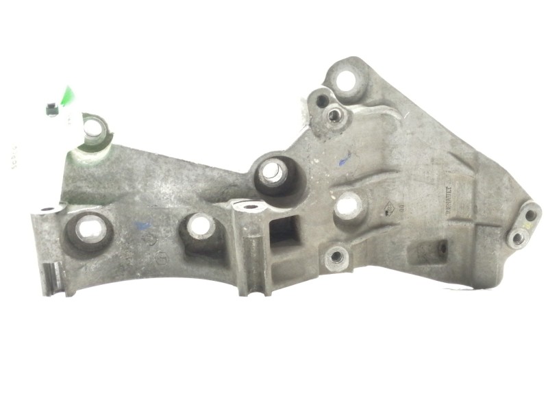 Recambio de soporte alternador para nissan tiida (c11x/sc11x) acenta referencia OEM IAM 8200669494  