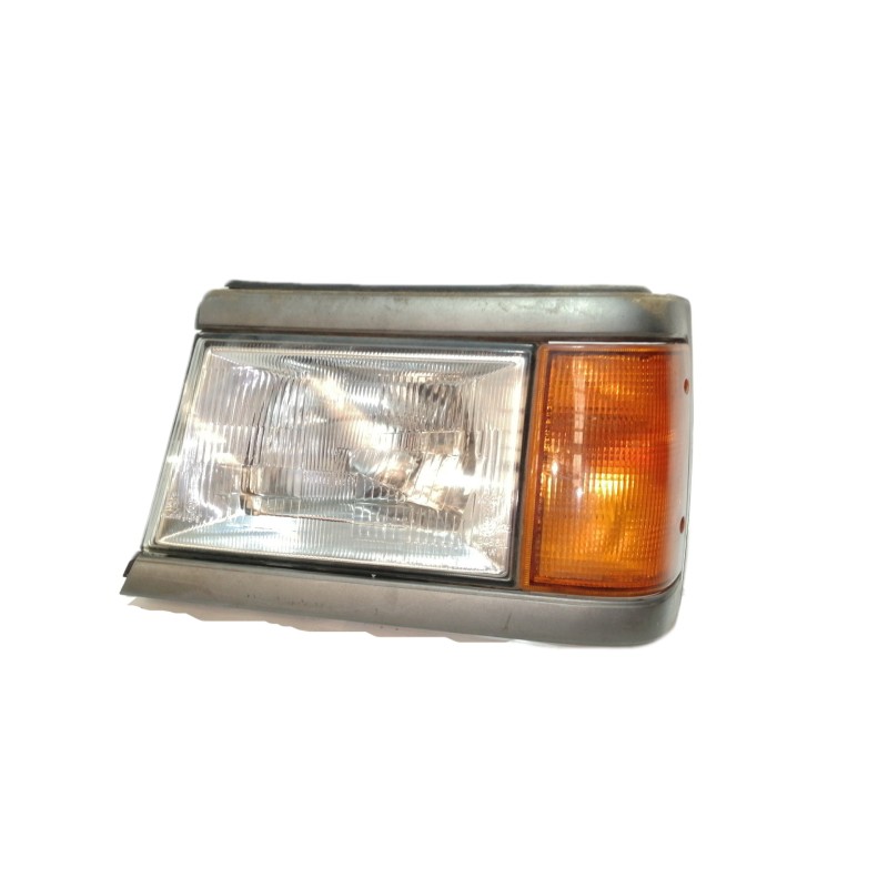 Recambio de faro izquierdo para ssangyong family referencia OEM IAM   