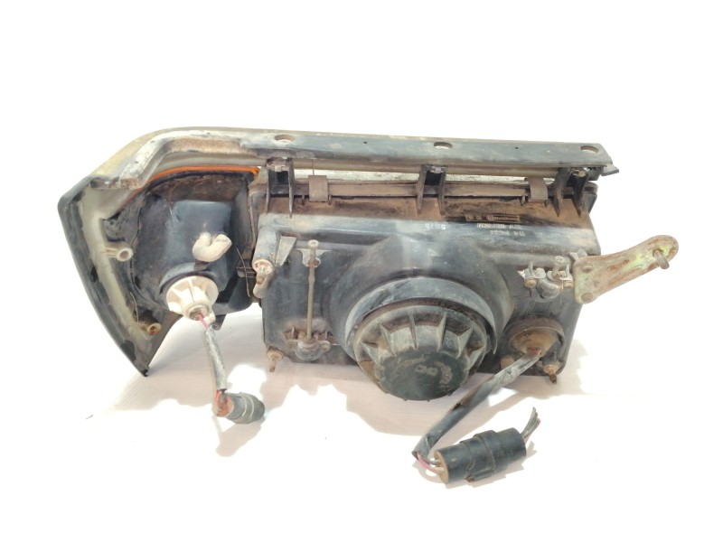 Recambio de faro izquierdo para ssangyong family referencia OEM IAM   