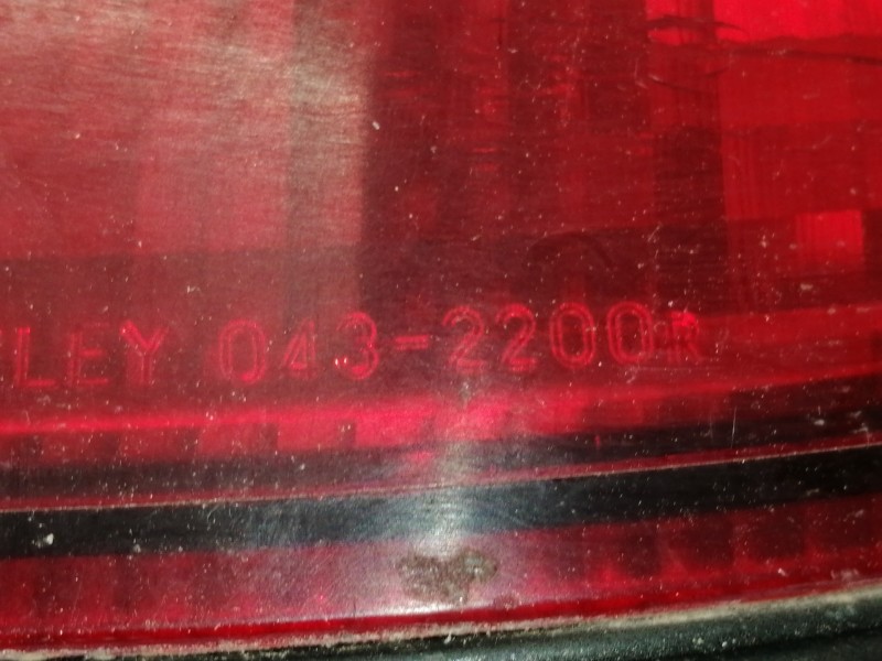 Recambio de piloto trasero derecho para honda cr-v (rd1/3) básico (rd1) referencia OEM IAM 0432200R  