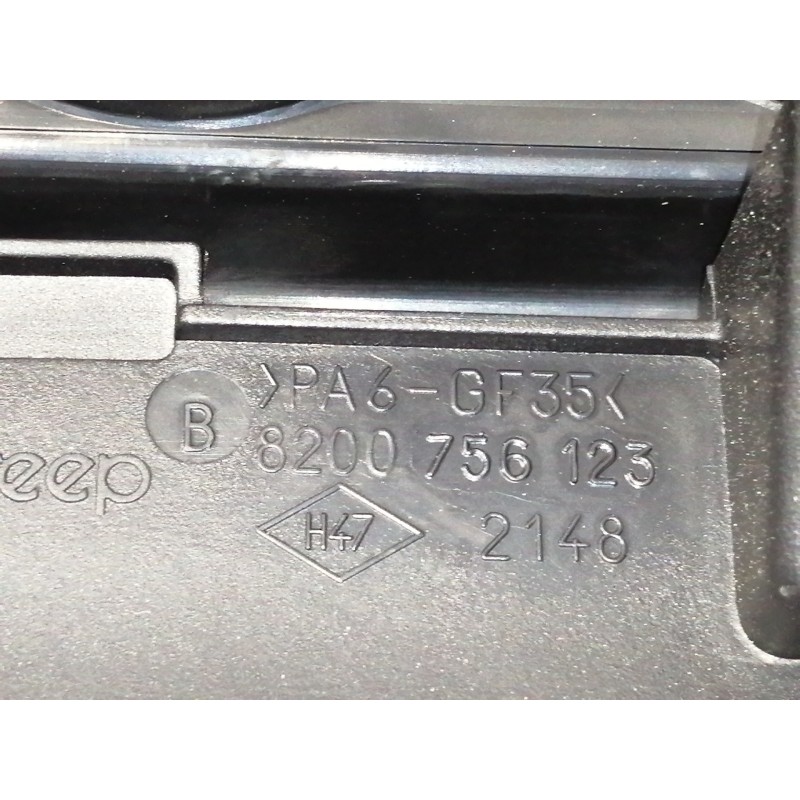 Recambio de tapa balancines para nissan tiida (c11x/sc11x) acenta referencia OEM IAM 8200756123  