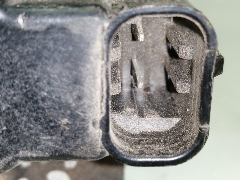 Recambio de cerradura puerta trasera izquierda para opel frontera b limited referencia OEM IAM 8265009 8265009 