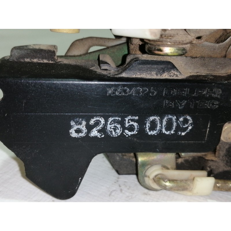 Recambio de cerradura puerta trasera izquierda para opel frontera b limited referencia OEM IAM 8265009 8265009 