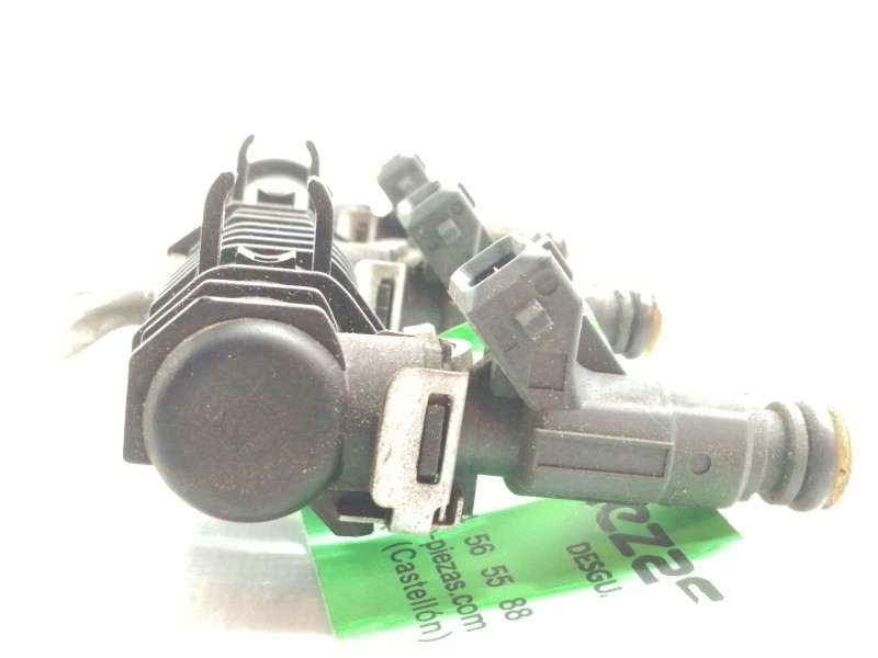 Recambio de rampa inyectora para opel corsa c comfort referencia OEM IAM 0280151075  