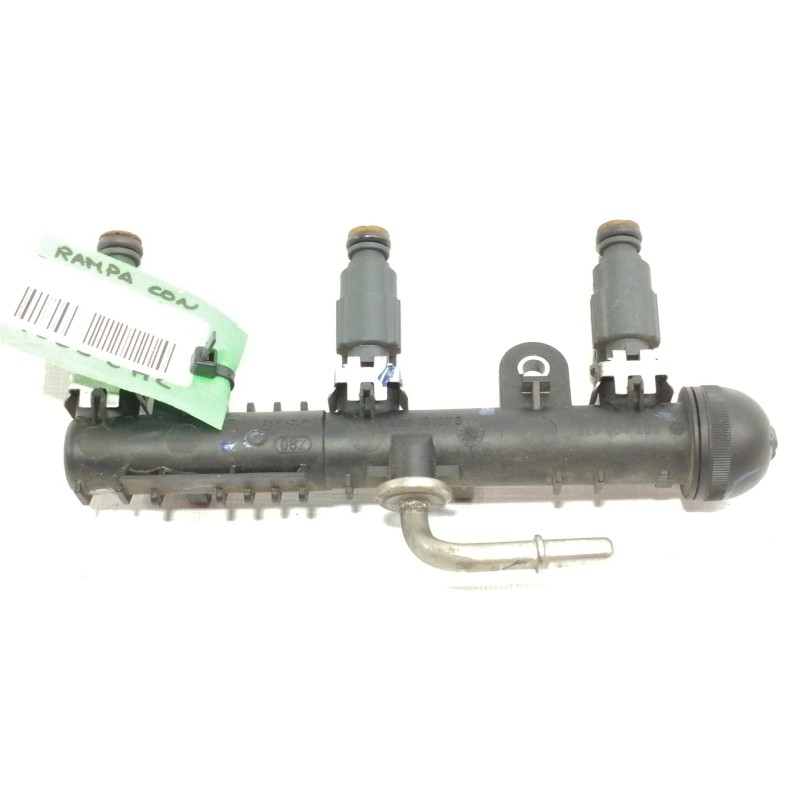 Recambio de rampa inyectora para opel corsa c comfort referencia OEM IAM 0280151075  