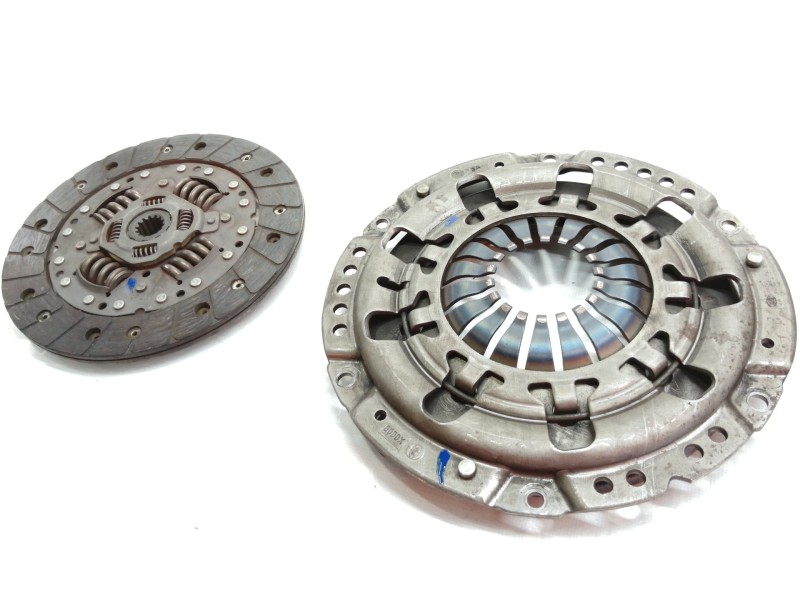 Recambio de kit embrague para opel corsa c comfort referencia OEM IAM 411989800 100027319009410 