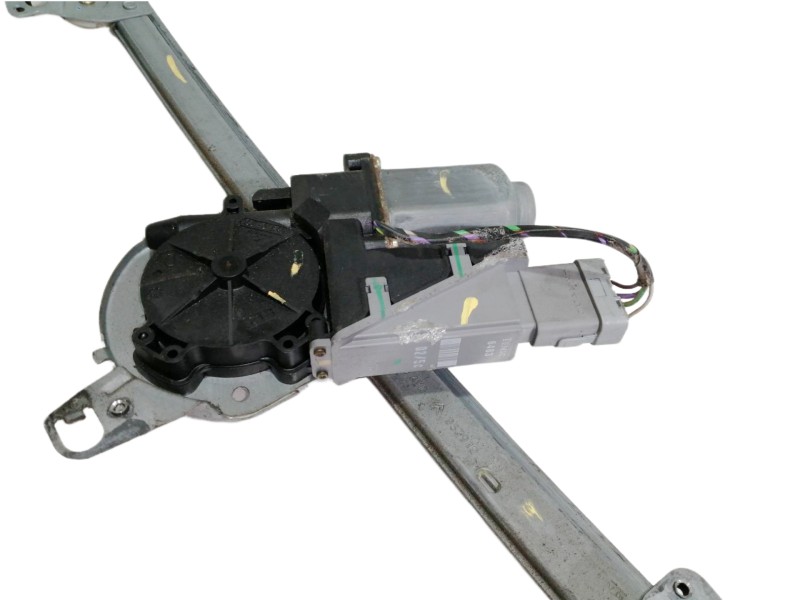 Recambio de elevalunas delantero derecho para citroën c3 1.1 vivace referencia OEM IAM 400618F 400618 