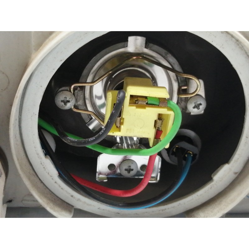 Recambio de faro izquierdo para daewoo lanos cool referencia OEM IAM 2221104L  