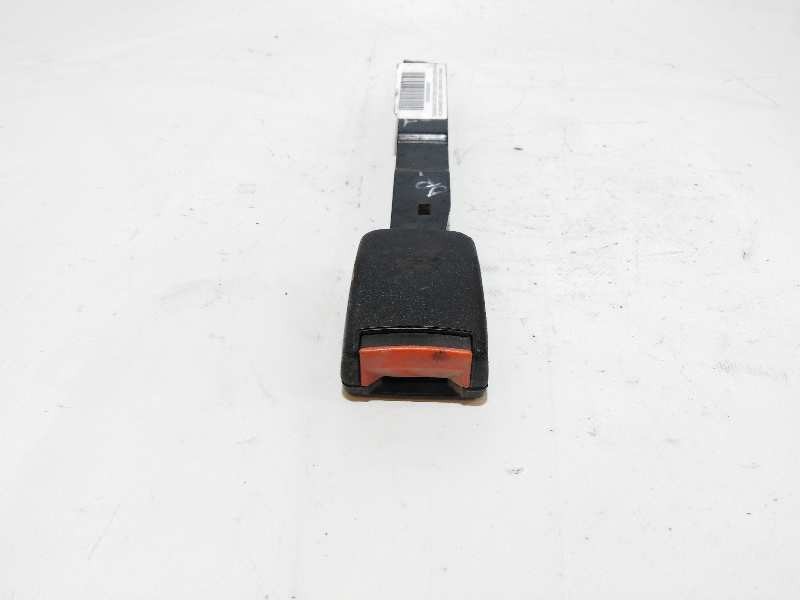 Recambio de enganche cinturon delantero derecho para volkswagen golf iii berlina (1h1) match referencia OEM IAM 1H0857756  