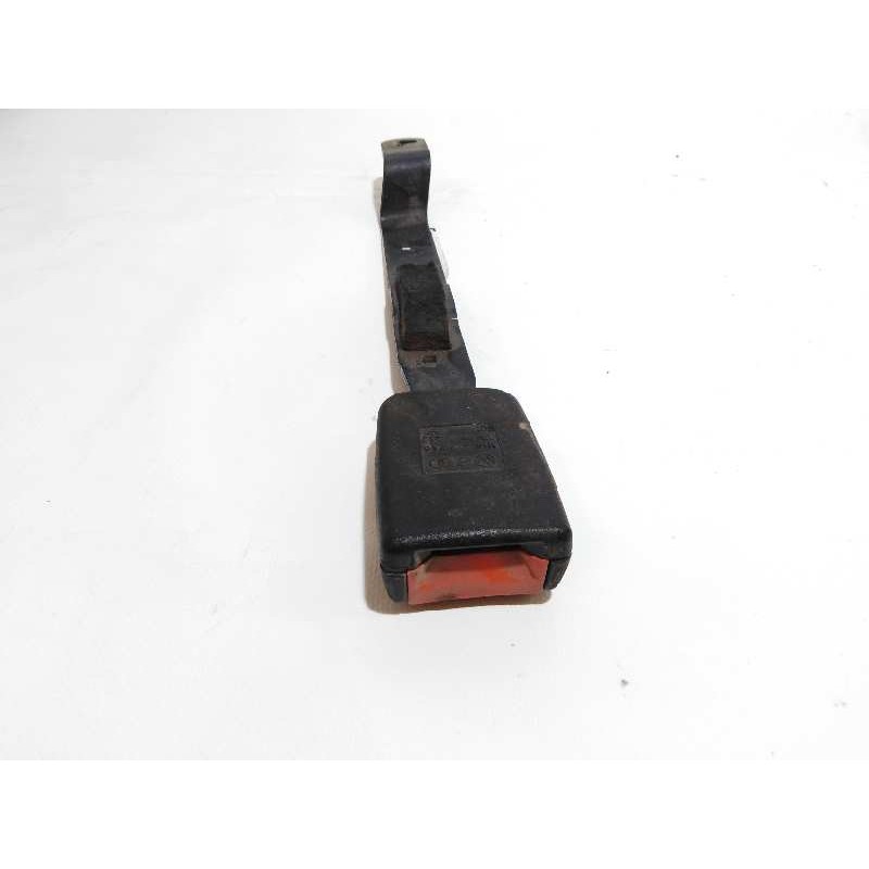 Recambio de enganche cinturon delantero derecho para volkswagen golf iii berlina (1h1) match referencia OEM IAM 1H0857756  