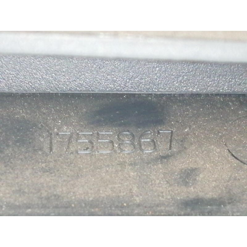 Recambio de guantera para ford c-max titanium referencia OEM IAM AM51R06044AGW 1755867 