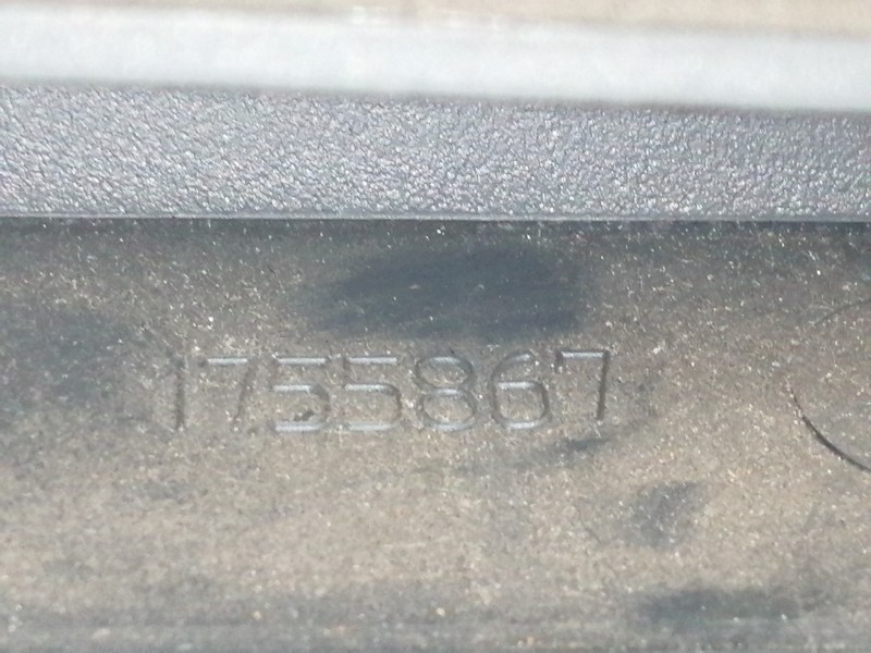 Recambio de guantera para ford c-max titanium referencia OEM IAM AM51R06044AGW 1755867 