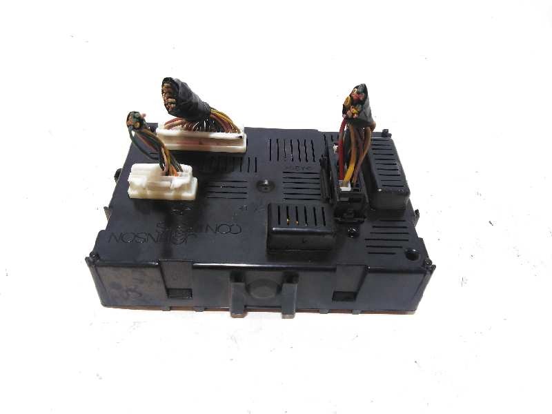 Recambio de modulo electronico para nissan micra (k12e) acenta referencia OEM IAM 284B2AX620  
