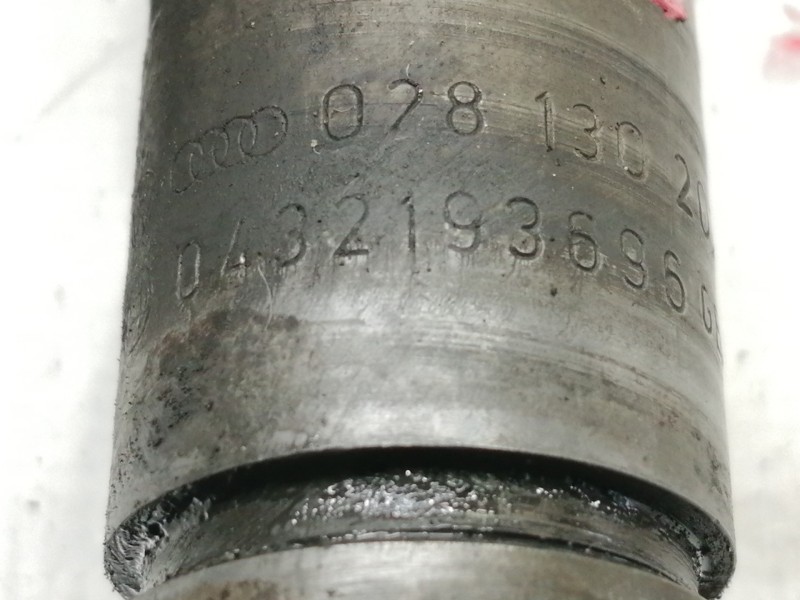 Recambio de inyector para volkswagen golf iv berlina (1j1) conceptline referencia OEM IAM 028130202P  