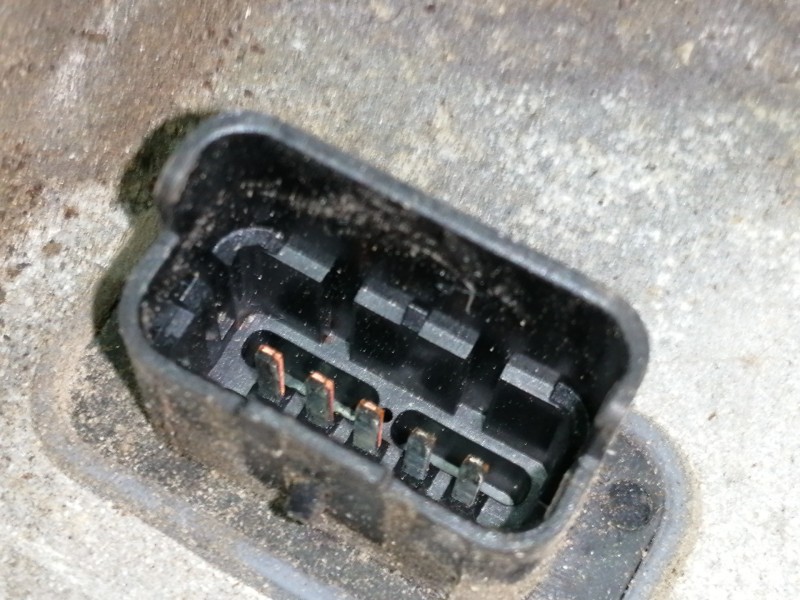 Recambio de bomba direccion para peugeot 308 premium referencia OEM IAM 9684979080  