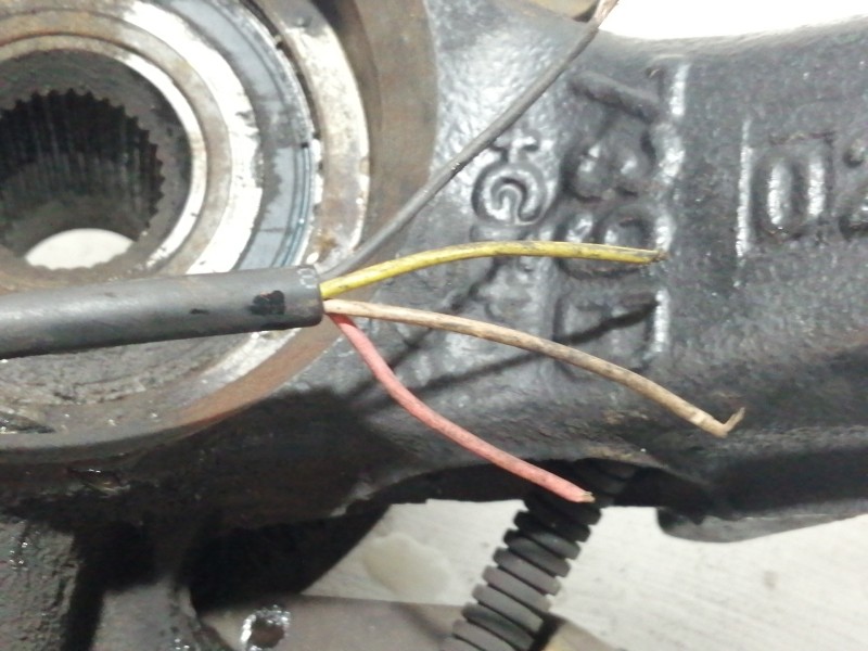 Recambio de mangueta delantera izquierda para volkswagen passat berlina (3b3) comfortline referencia OEM IAM 8D0407257  