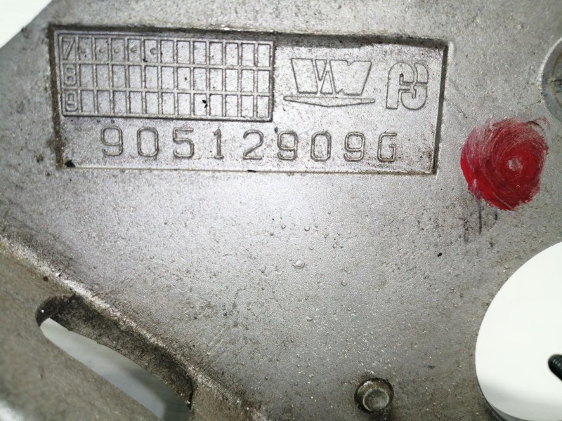 Recambio de soporte bomba inyeccion para chrysler voyager (rg) 2.5 crd executive referencia OEM IAM 90512909G  