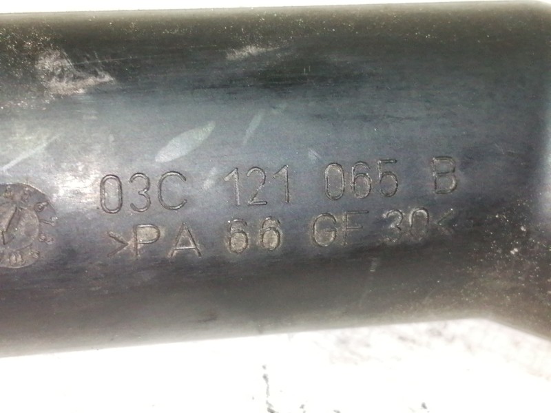 Recambio de tubo para audi a3 (8p) 1.6 fsi ambiente referencia OEM IAM 03C121065B  