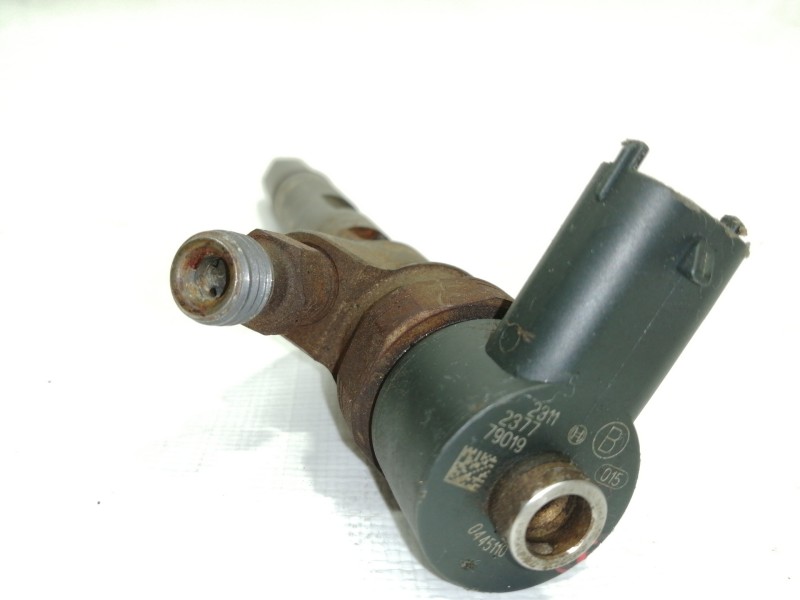 Recambio de inyector para chrysler voyager (rg) 2.5 crd executive referencia OEM IAM 0445110059  